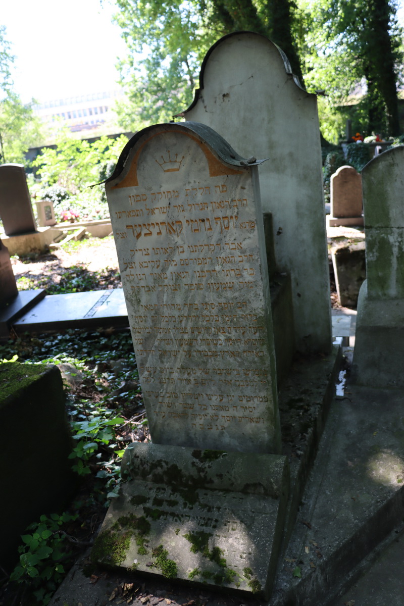 jewish cemeteries Kraków at Miodowa Street